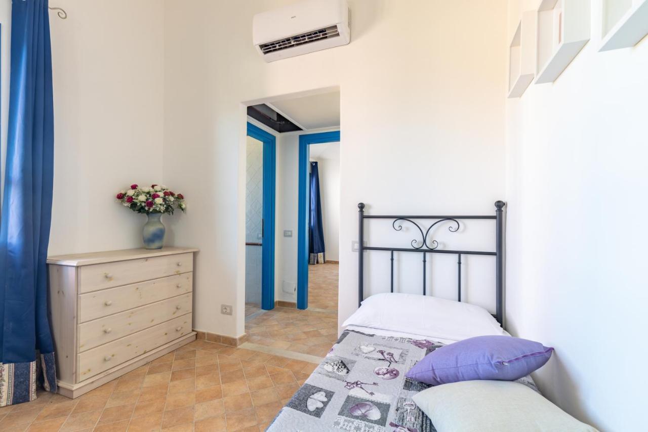 H14 Porto Frailis Ξενοδοχείο Àrbatax Εξωτερικό φωτογραφία